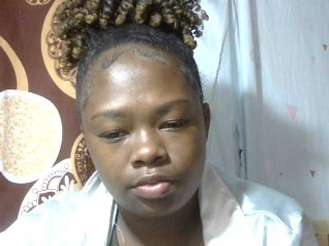 Pinay-Sexy live cam on BongaCams