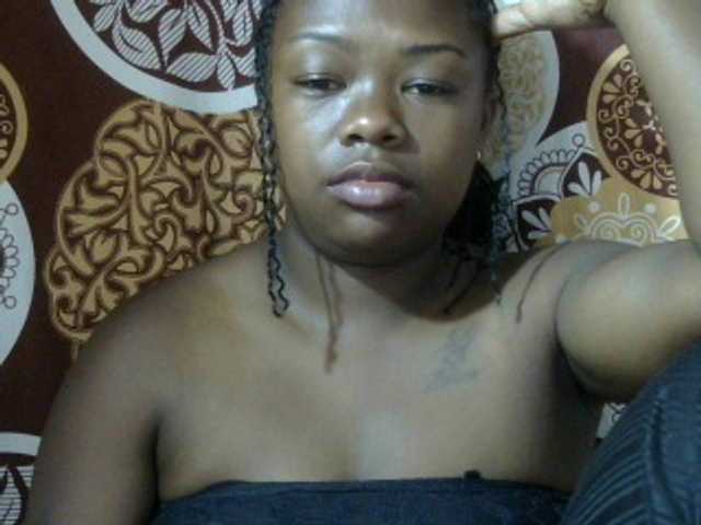 Pinay-Sexy live cam on BongaCams