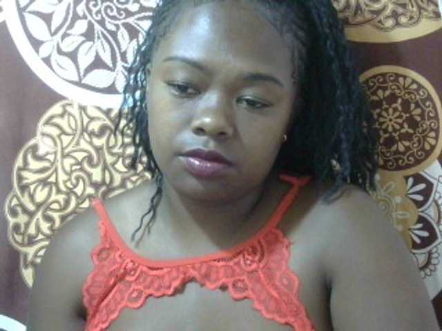 Pinay-Sexy live cam on BongaCams
