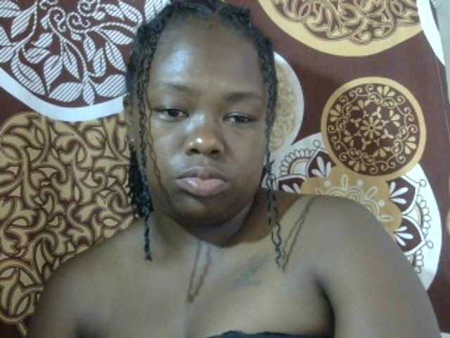 Pinay-Sexy live cam on BongaCams