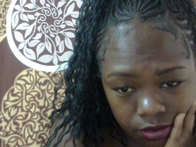 Pinay-Sexy, en directo ahora en BongaCams
