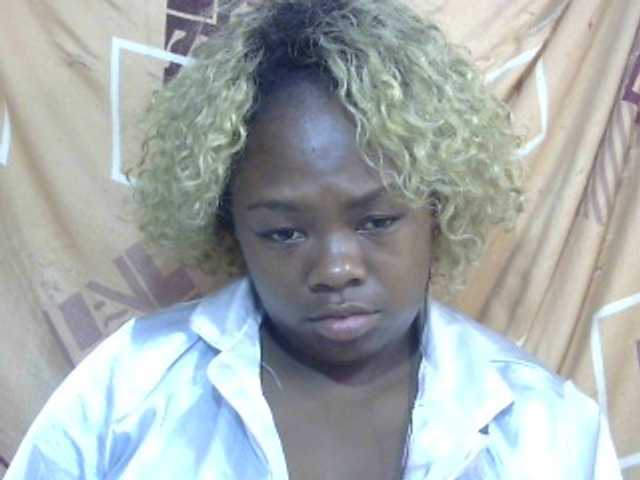 Pinay-Sexy live cam on BongaCams