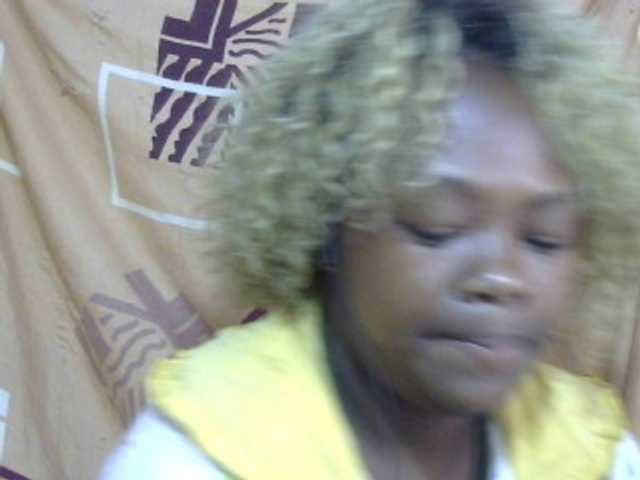 Pinay-Sexy live cam on BongaCams