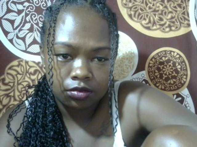 Pinay-Sexy live cam on BongaCams