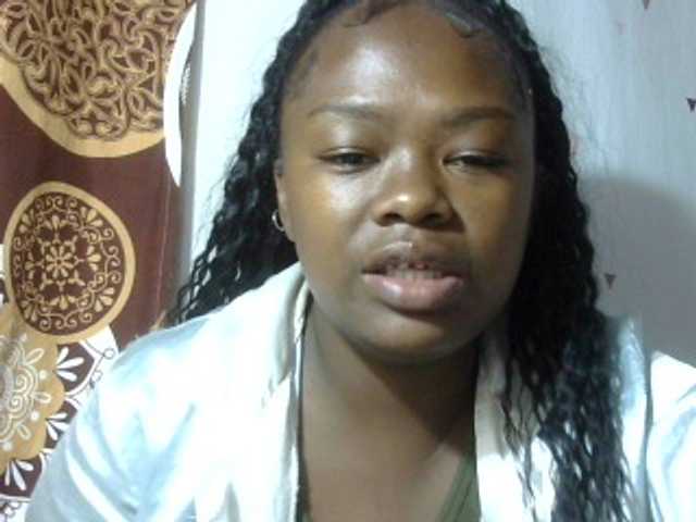 Pinay-Sexy live cam on BongaCams