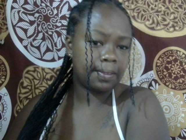 Pinay-Sexy live cam on BongaCams