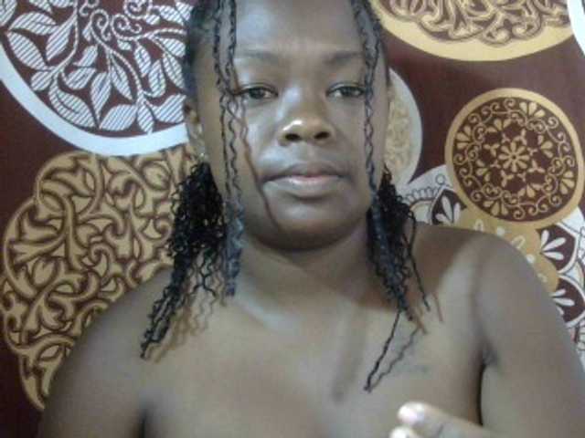 Pinay-Sexy live cam on BongaCams