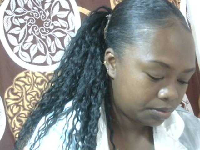 Pinay-Sexy live cam on BongaCams