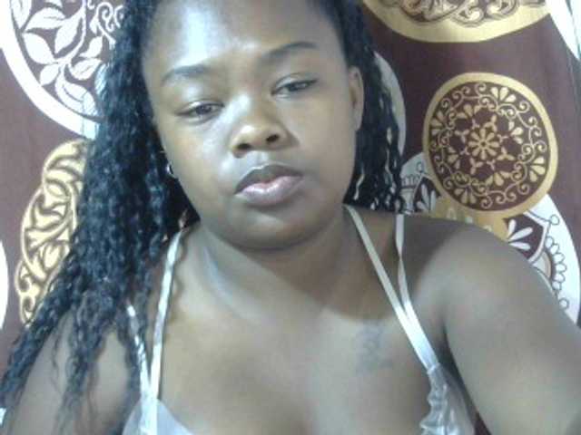 Pinay-Sexy live cam on BongaCams