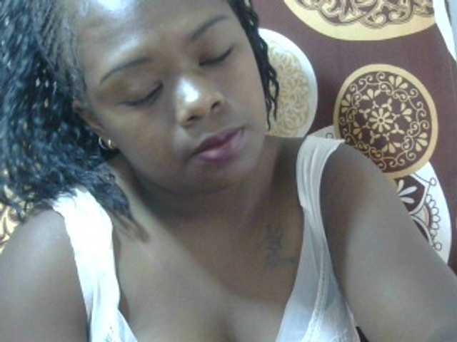 Pinay-Sexy, live now on BongaCams