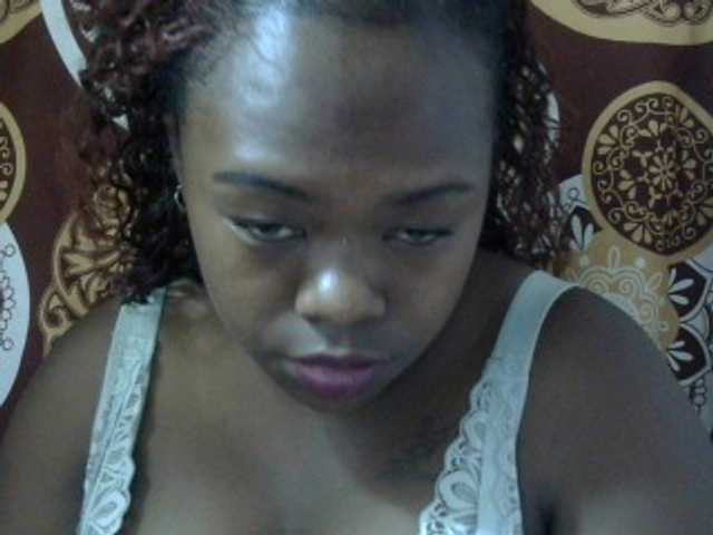Pinay-Sexy live cam on BongaCams