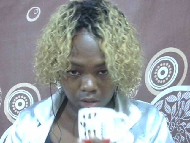 Pinay-Sexy live cam on BongaCams