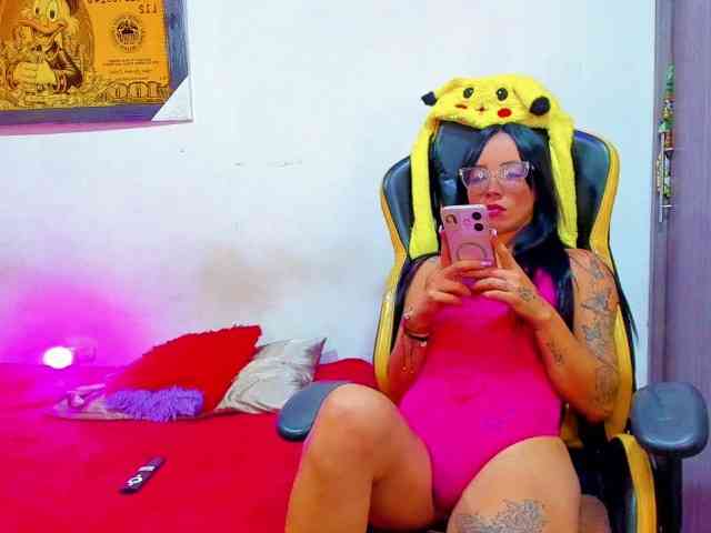 Sofia692 webcam