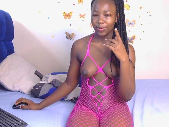 PinkCoochie22