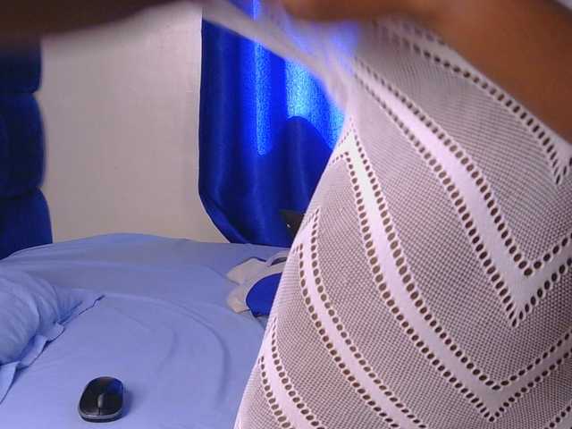 PinkCoochie22 live cam on BongaCams