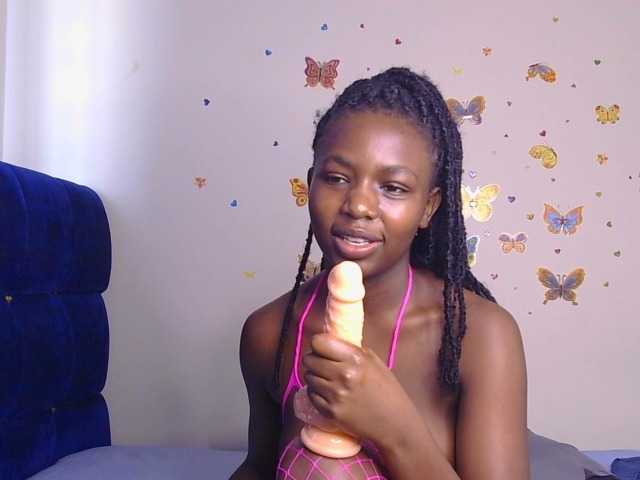 PinkCoochie22