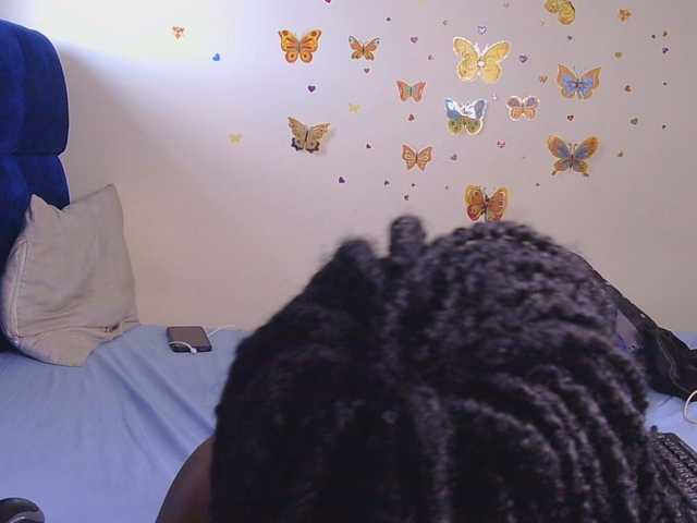 PinkCoochie22 live cam on BongaCams