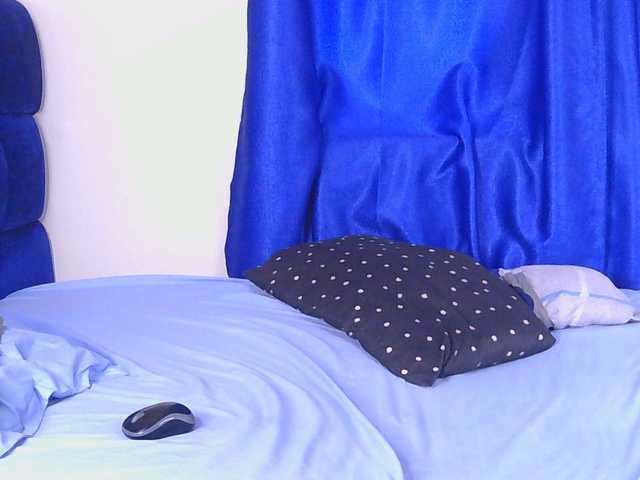 PinkCoochie22 live cam on BongaCams