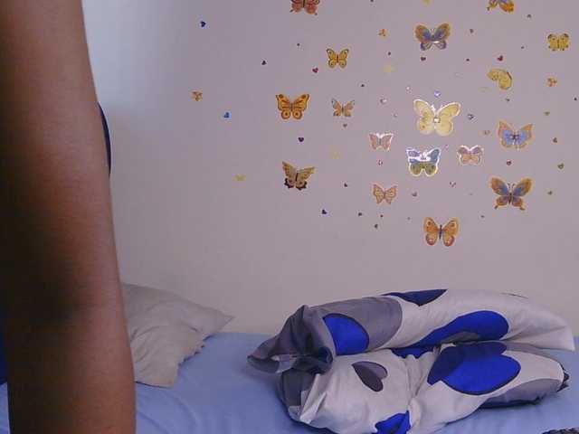 PinkCoochie22 live cam on BongaCams