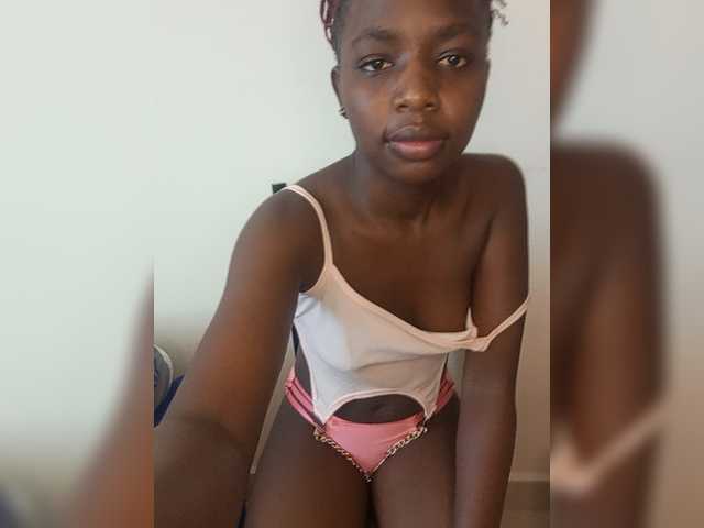 PinkCoochie22