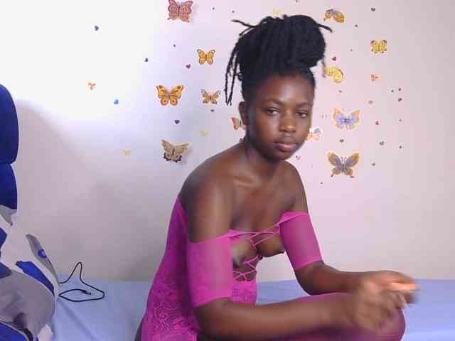 PinkCoochie22