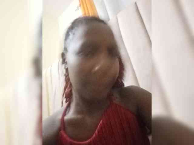 PinkCoochie22 webcam