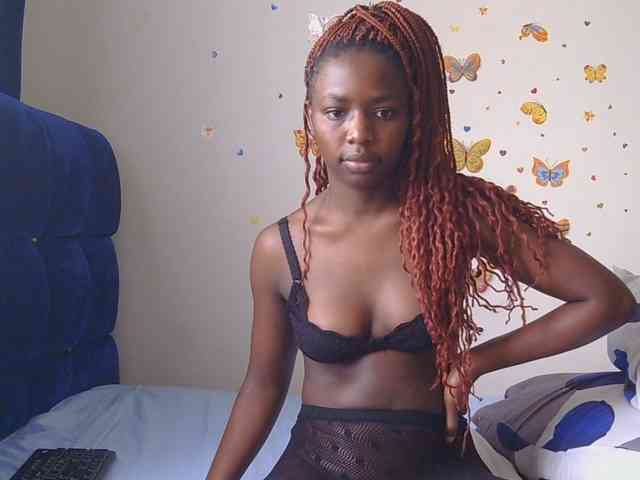PinkCoochie22