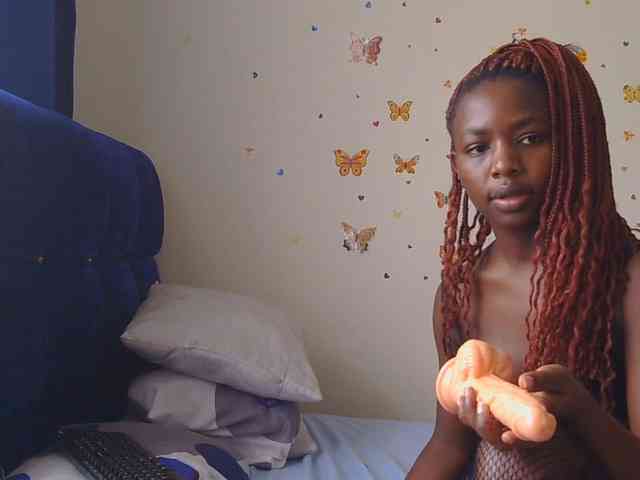 PinkCoochie22