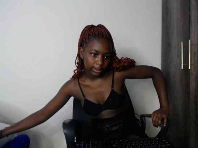 PinkCoochie22