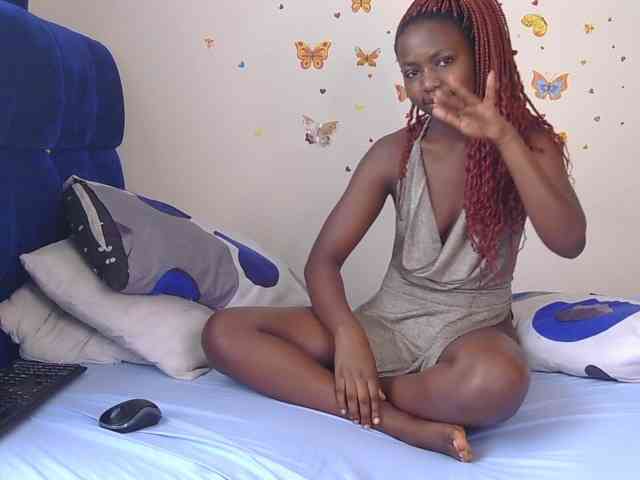 PinkCoochie22