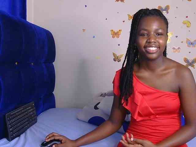 PinkCoochie22 webcam