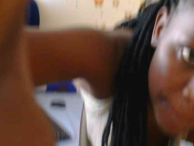 PinkCoochie22 webcam