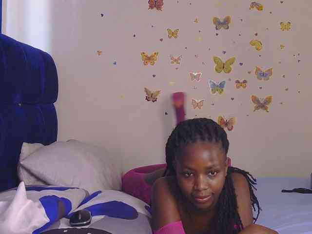 PinkCoochie22
