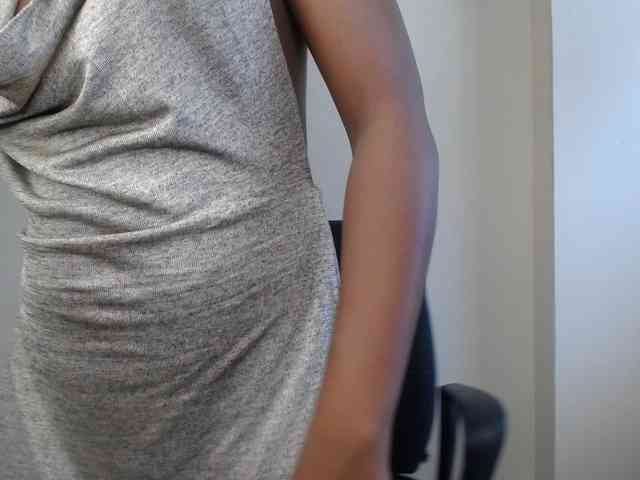 PinkCoochie22 webcam