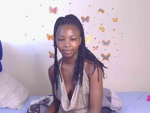 PinkCoochie22 webcam