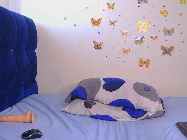 PinkCoochie22