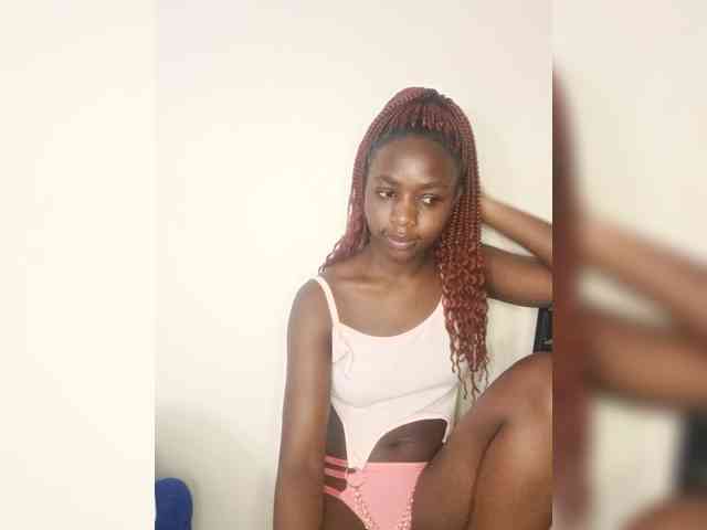 PinkCoochie22