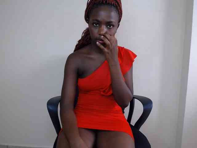 PinkCoochie22 webcam