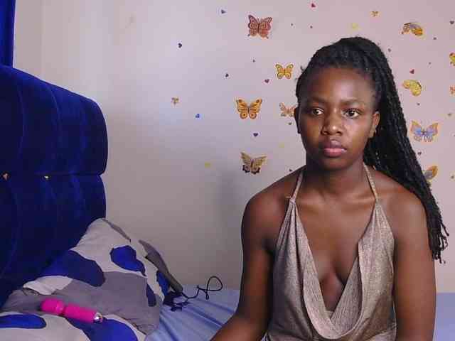 PinkCoochie22