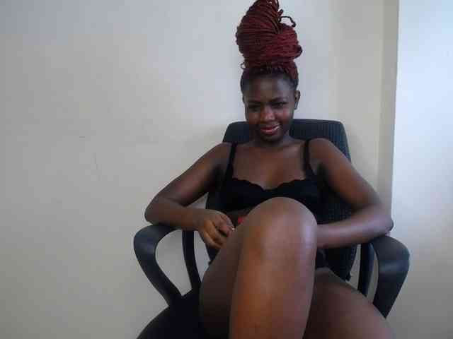 PinkCoochie22 webcam