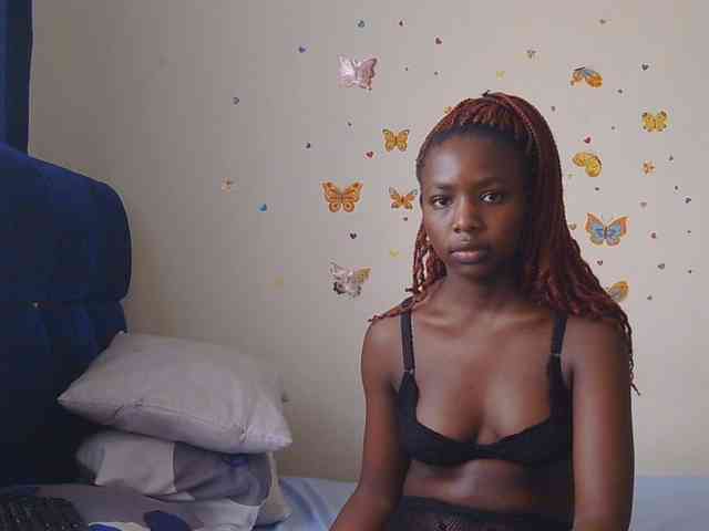 PinkCoochie22
