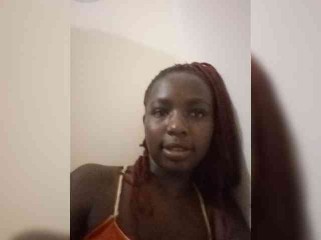 PinkCoochie22 webcam