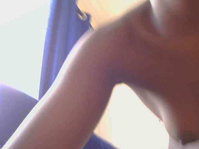 PinkCoochie22 webcam