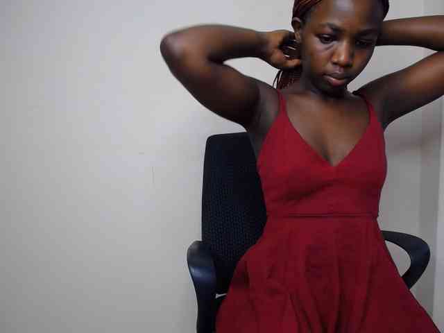 PinkCoochie22 webcam