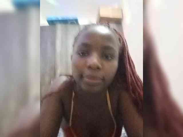 PinkCoochie22 webcam