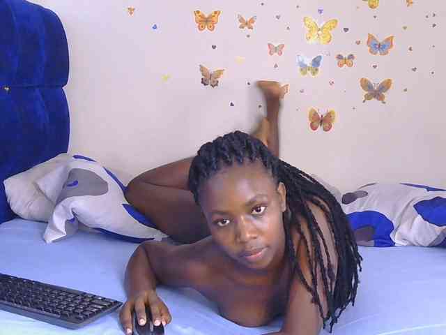 PinkCoochie22