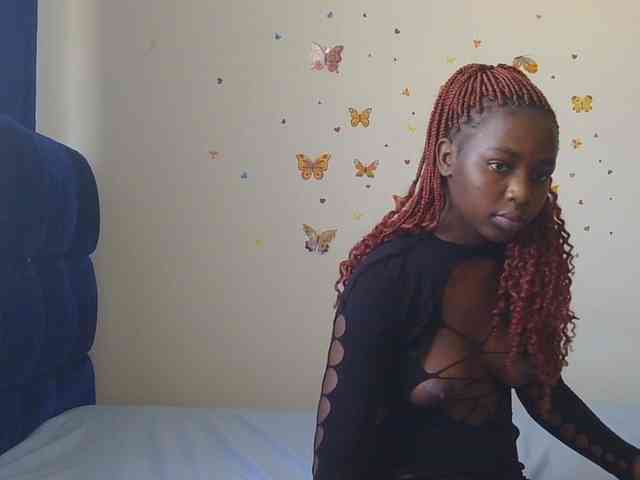 PinkCoochie22 Live Webcam on BongaCams