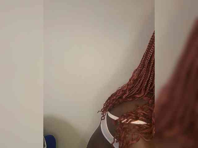 PinkCoochie22 webcam