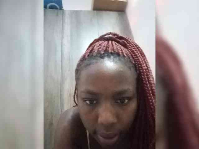 PinkCoochie22 webcam
