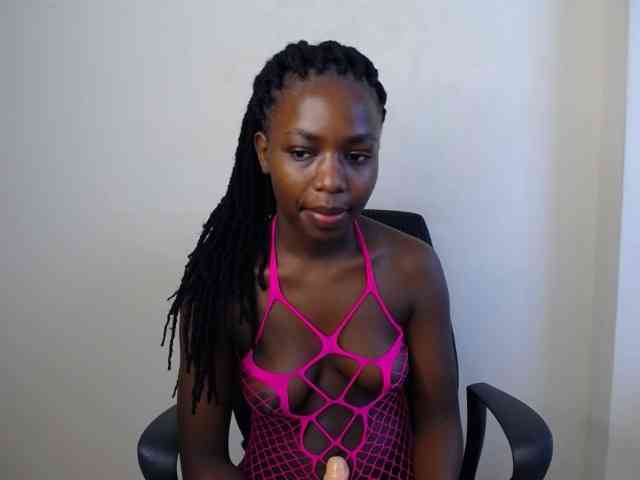 PinkCoochie22